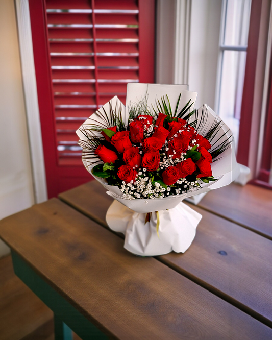 Red Bloom Elegance 41 Adet Gül Buketi