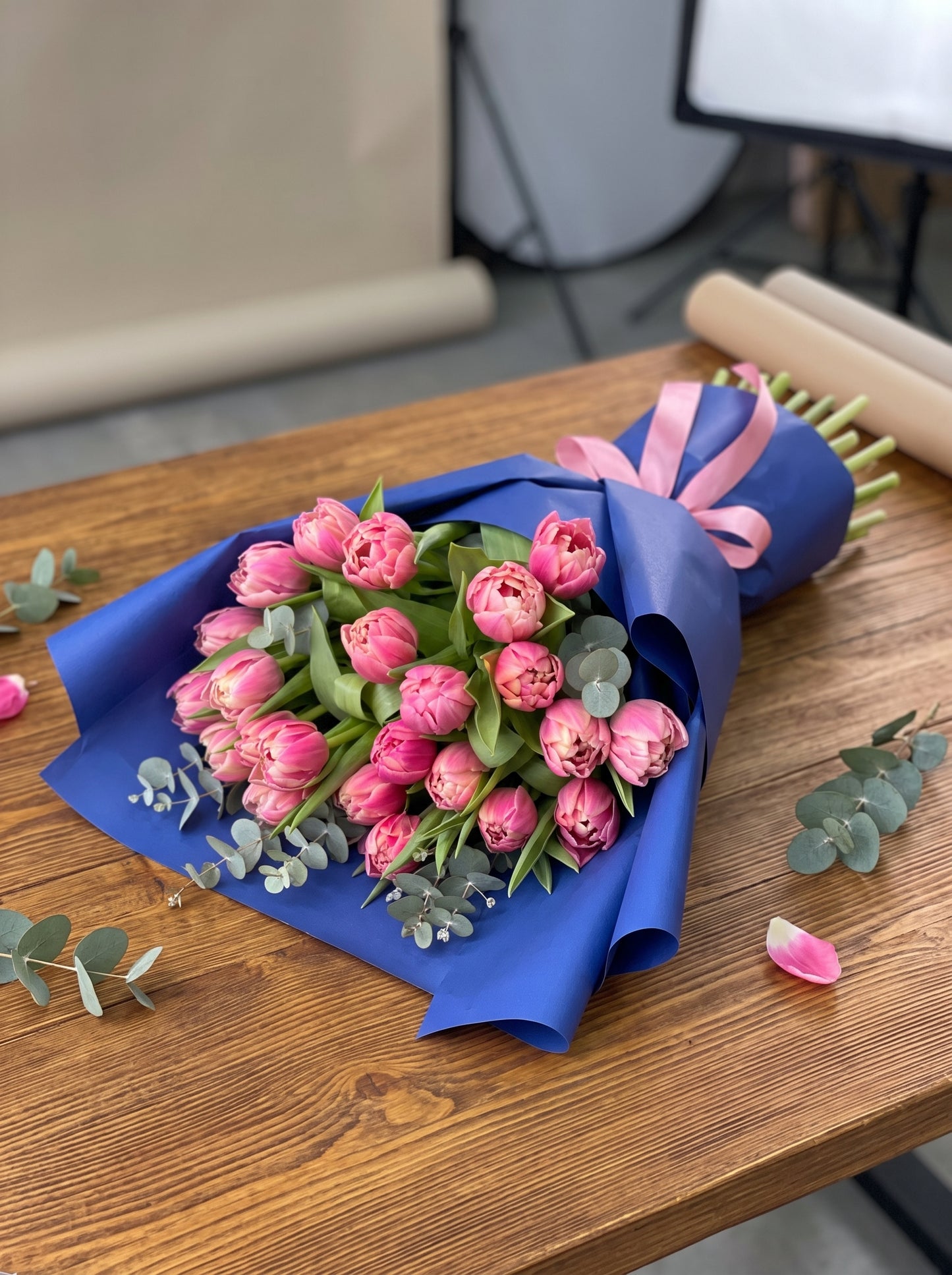 Royal Pink Tulip Elegance Pembe Katmerli Lale Buketi