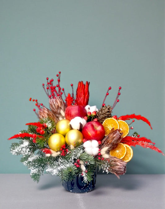 Festive Joy Bloom Yeni Yıl Neşesi Aranjmanı