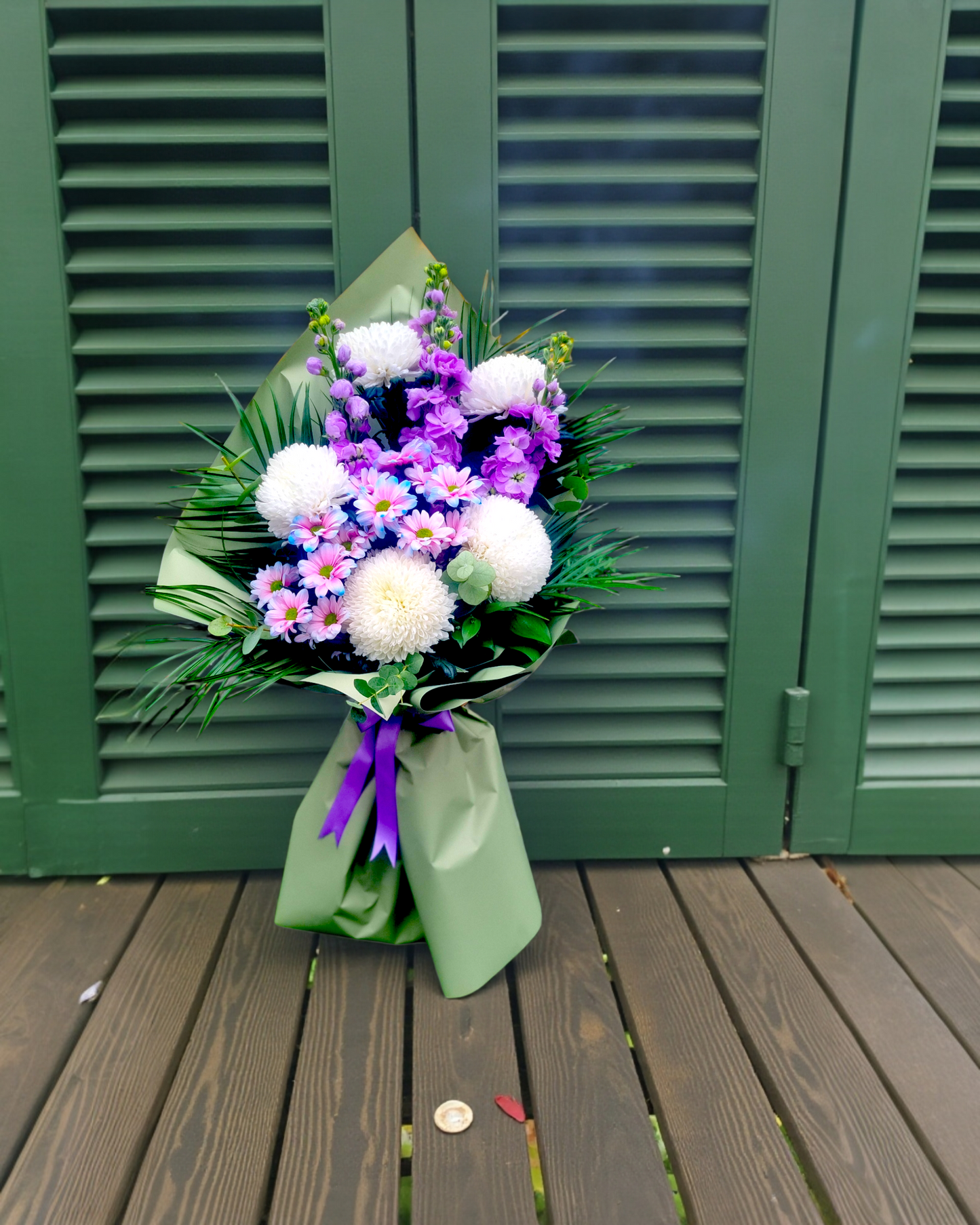 Fresh Purple Bloom – Mor Beyaz Çiçek Buketi