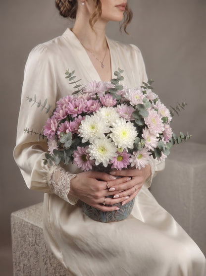 Blush Nordic Harmony  Pastel Krizantem Vazolu Aranjman