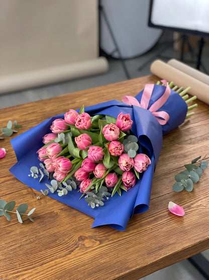 Royal Pink Tulip Elegance Pembe Katmerli Lale Buketi