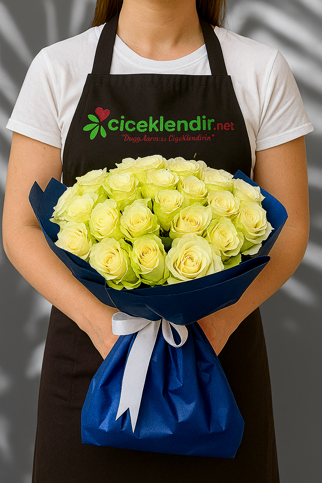 White Dream Beyaz Gül Buketi