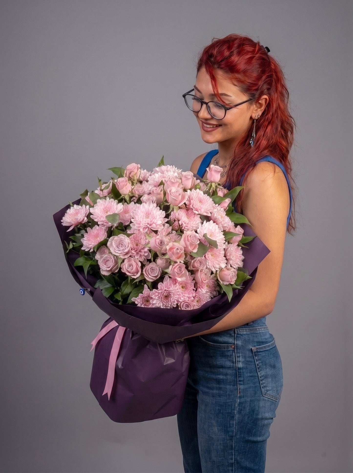 Royal Pink Harmony  Sprey Gül ve Pembe Krizantem Buketi