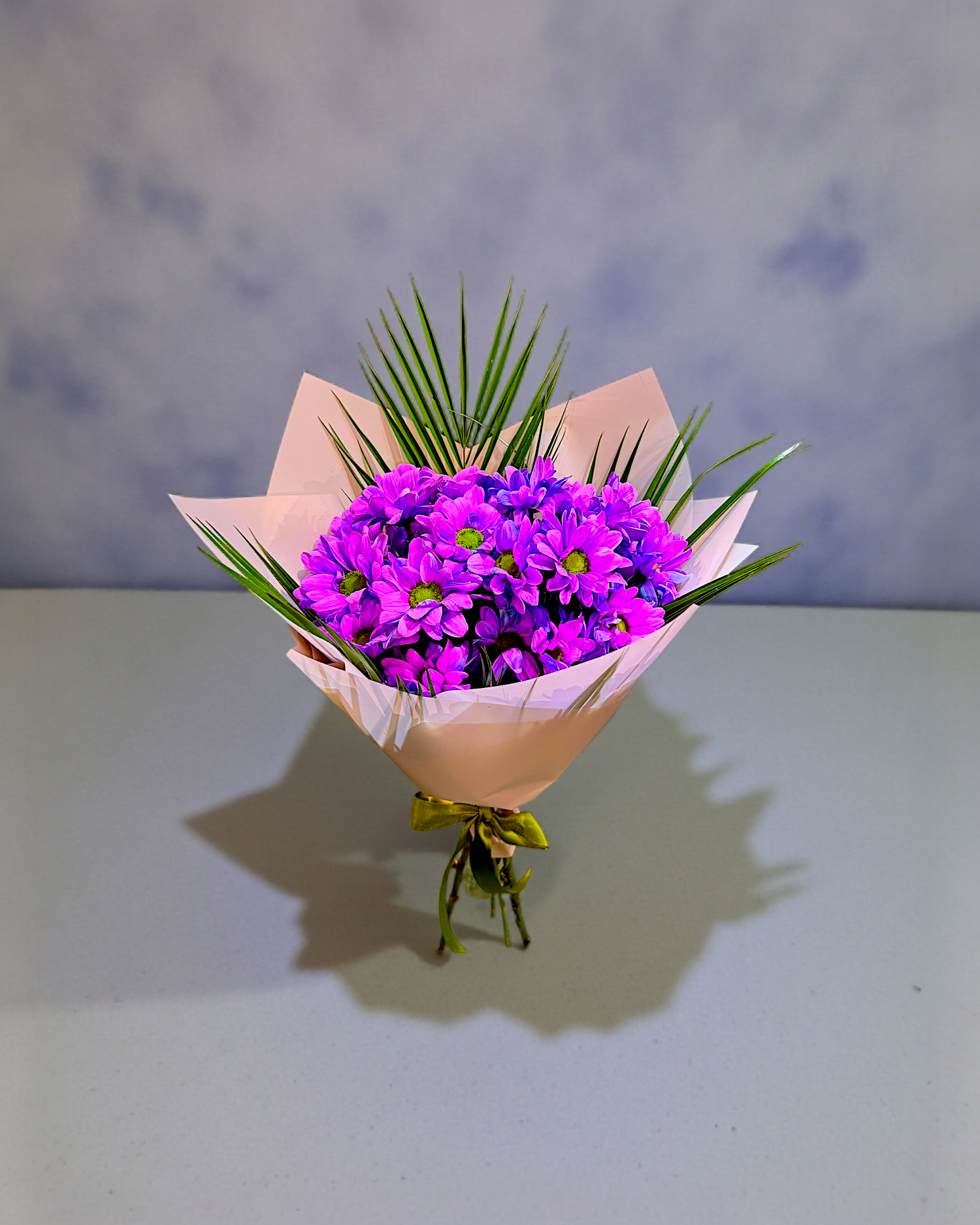 Violet Daisy Charm – Mor Papatya Zarafeti – Ankara çiçek sipari?i ayn? gün teslim