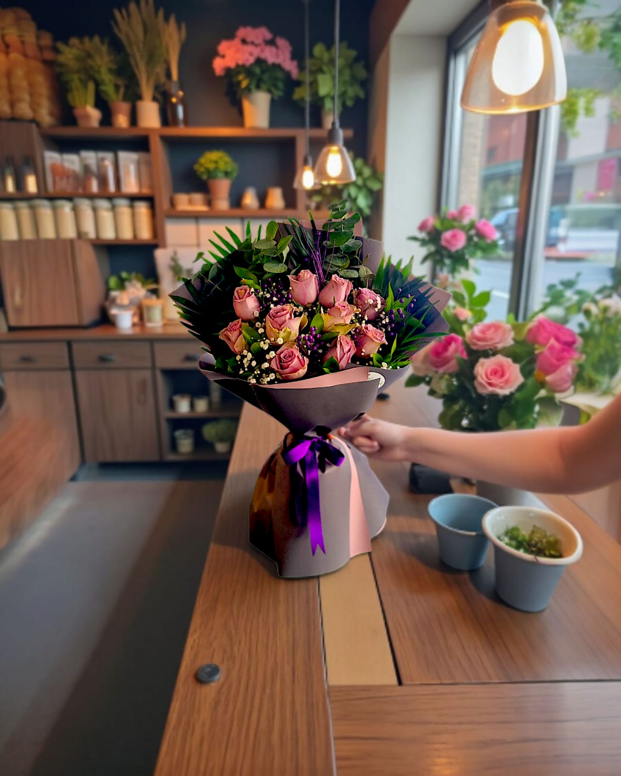 Lavender Rose Harmony  Lila Gül Buketi - Çiçeklendir