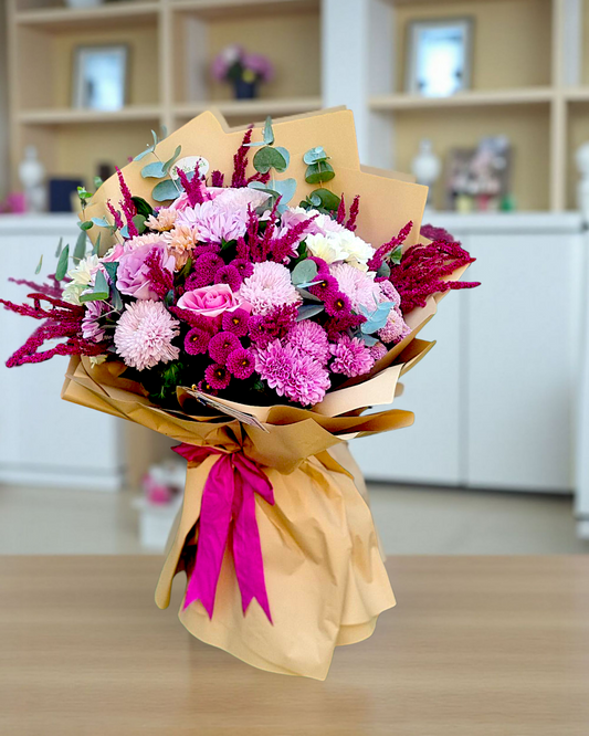 Magenta Bloom Kasımpatı&Gül Buketi