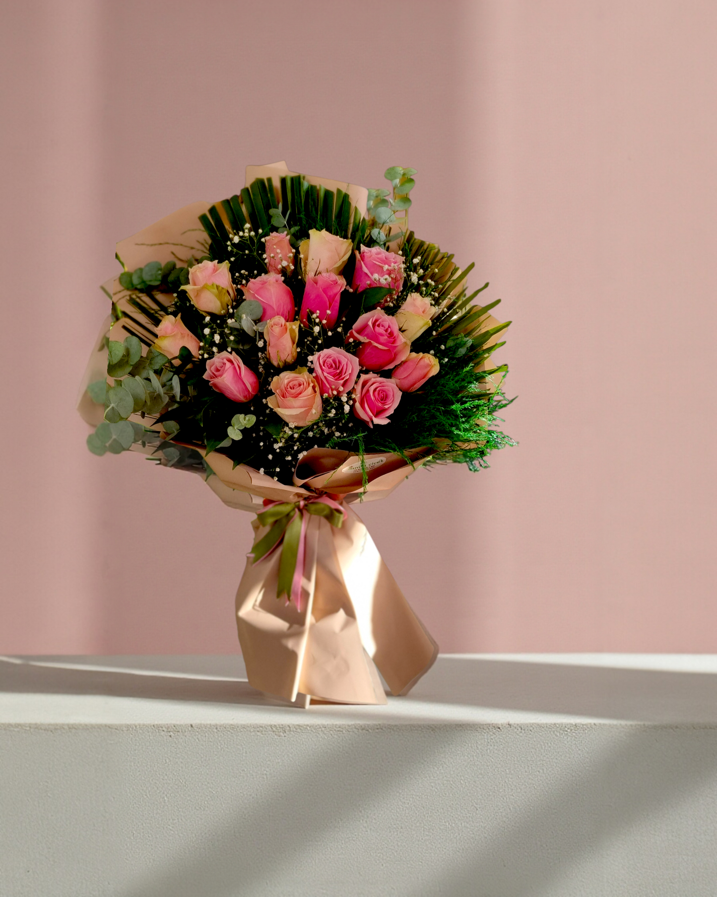 Blush Serenity Roses Pembe Gül Buketi