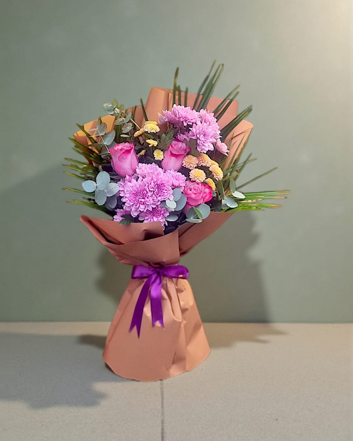 Plum Rose Harmony Krizantem&Gül Buketi