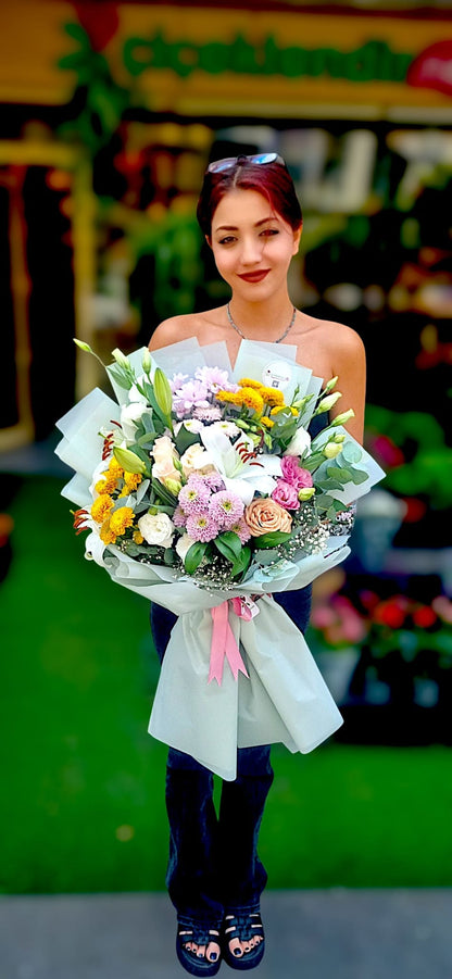 Pastel Blossom Luxe  Lilyum, Gül ve Lisyantus Premium Buketi