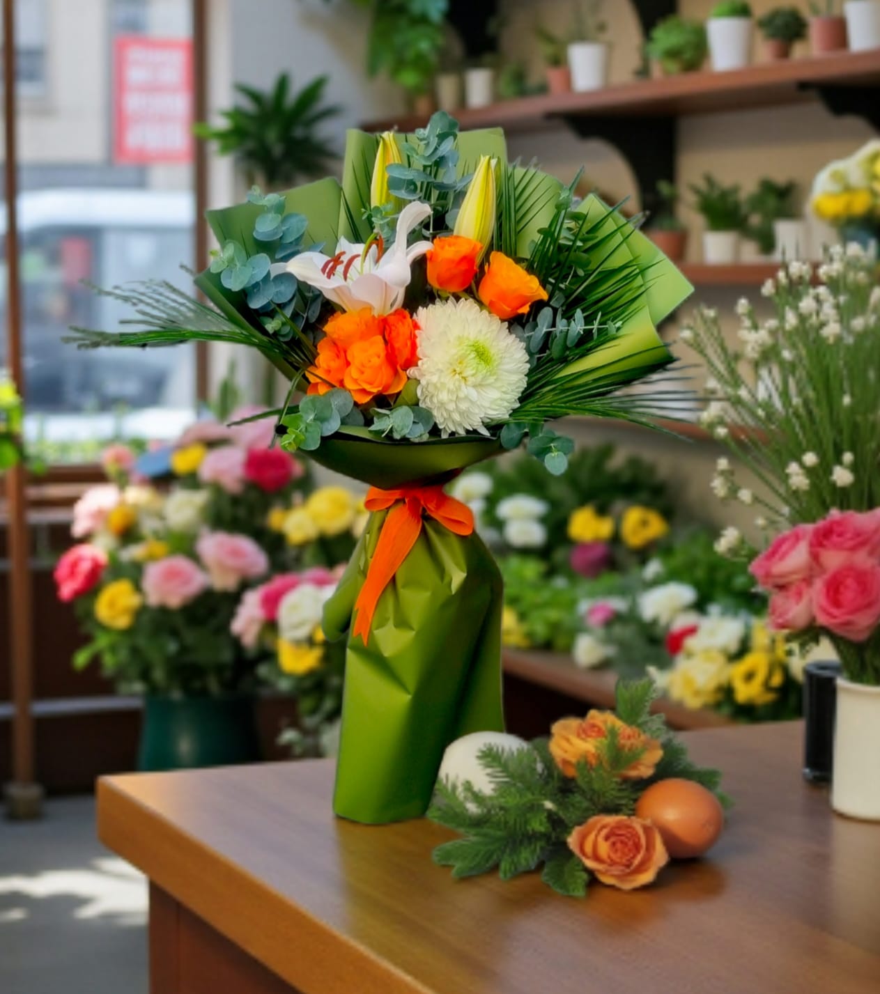 Citrus Garden Elegance Beyaz Anastasia&Turuncu Gül Buketi - Çiçeklendir