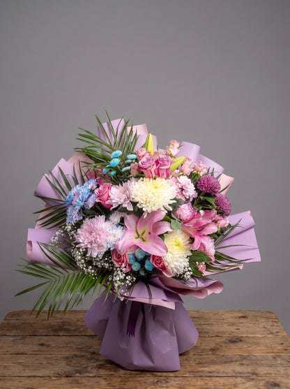 Royal Lavender Symphony – Premium Lilyum ve Krizantem Buketi