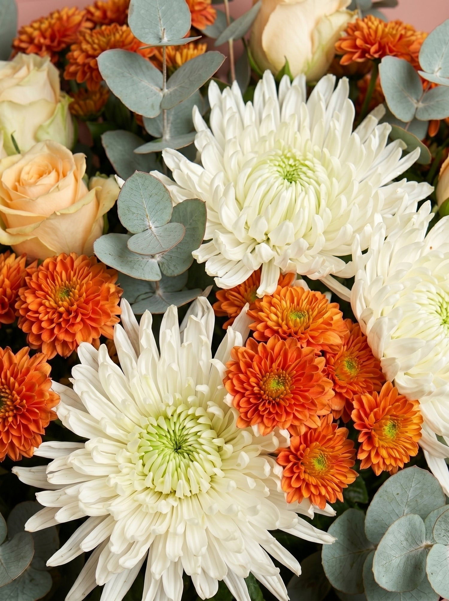 Summer's Peach Elegance | Gül ve Anastasia, Krizantem Yaz Buketi