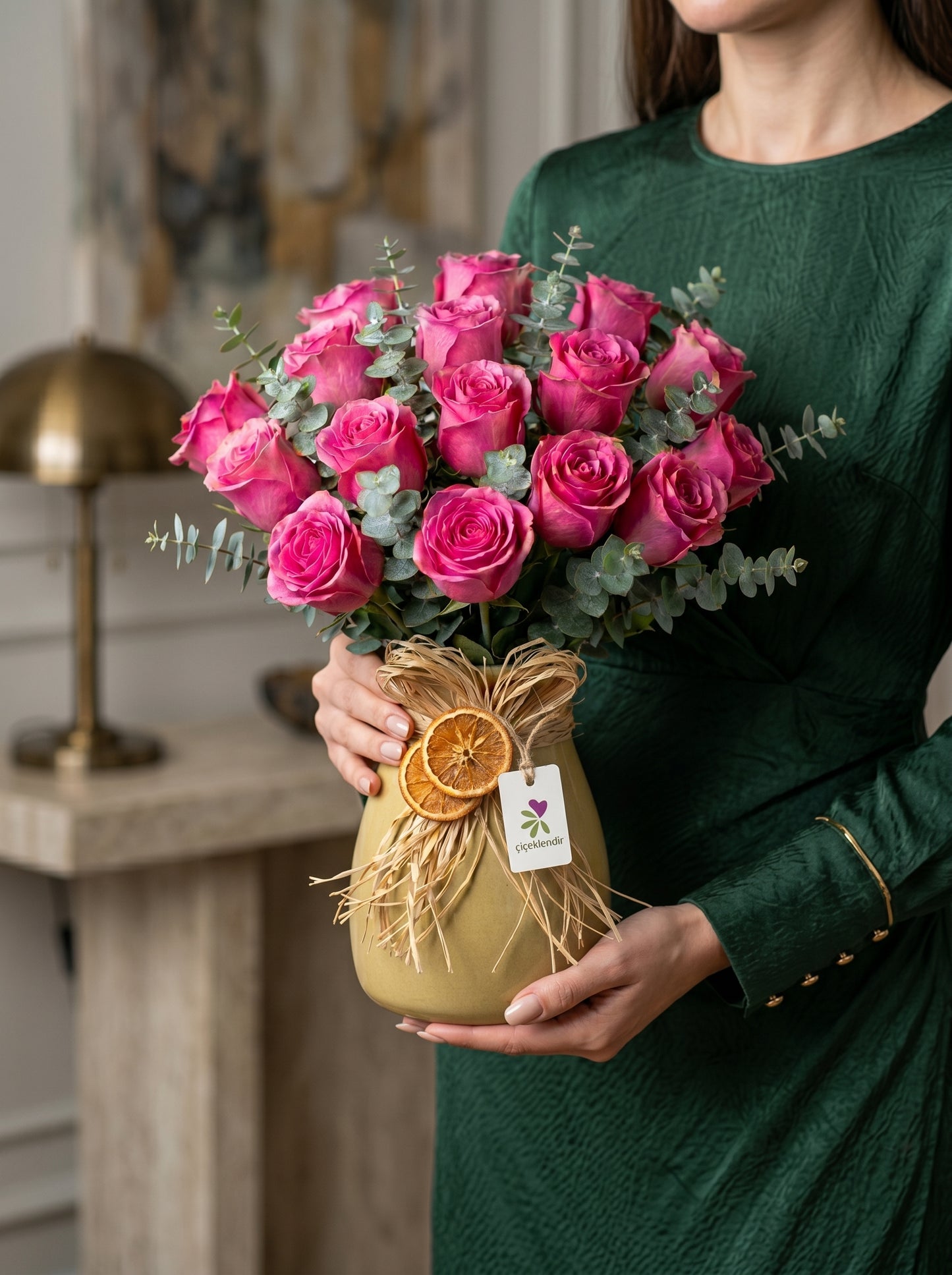Pink Velvet Romance | Premium Pembe Gül Aranjmanı
