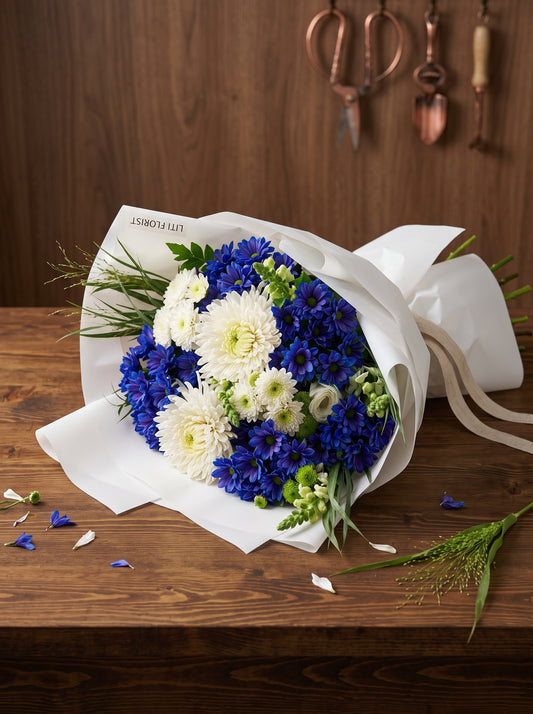 Azure Snow Harmony Mavi & Beyaz Premium Buket – Ankara çiçek siparişi, aynı gün teslim