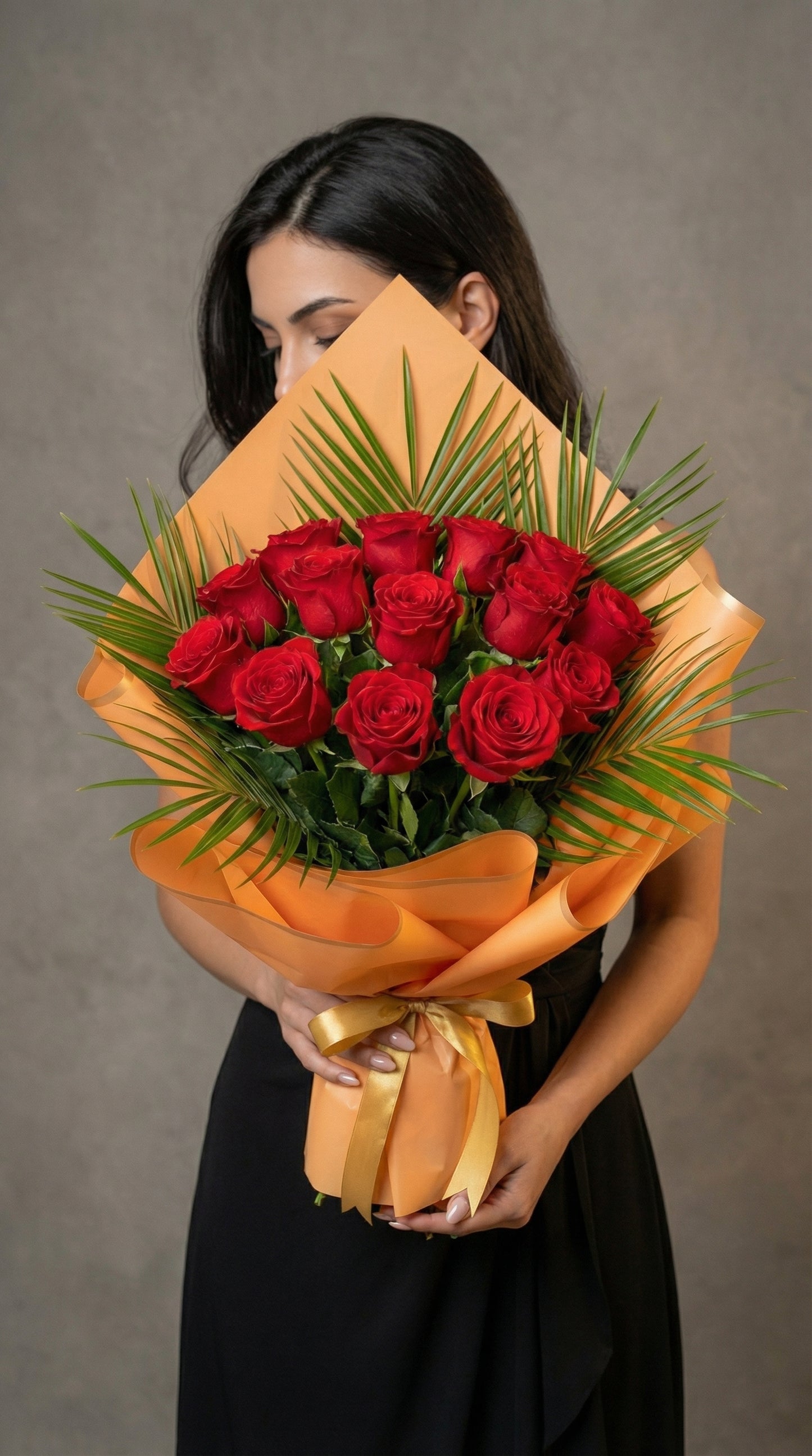 Golden Flame Roses  14 Adet Kırmızı Gül Buketi